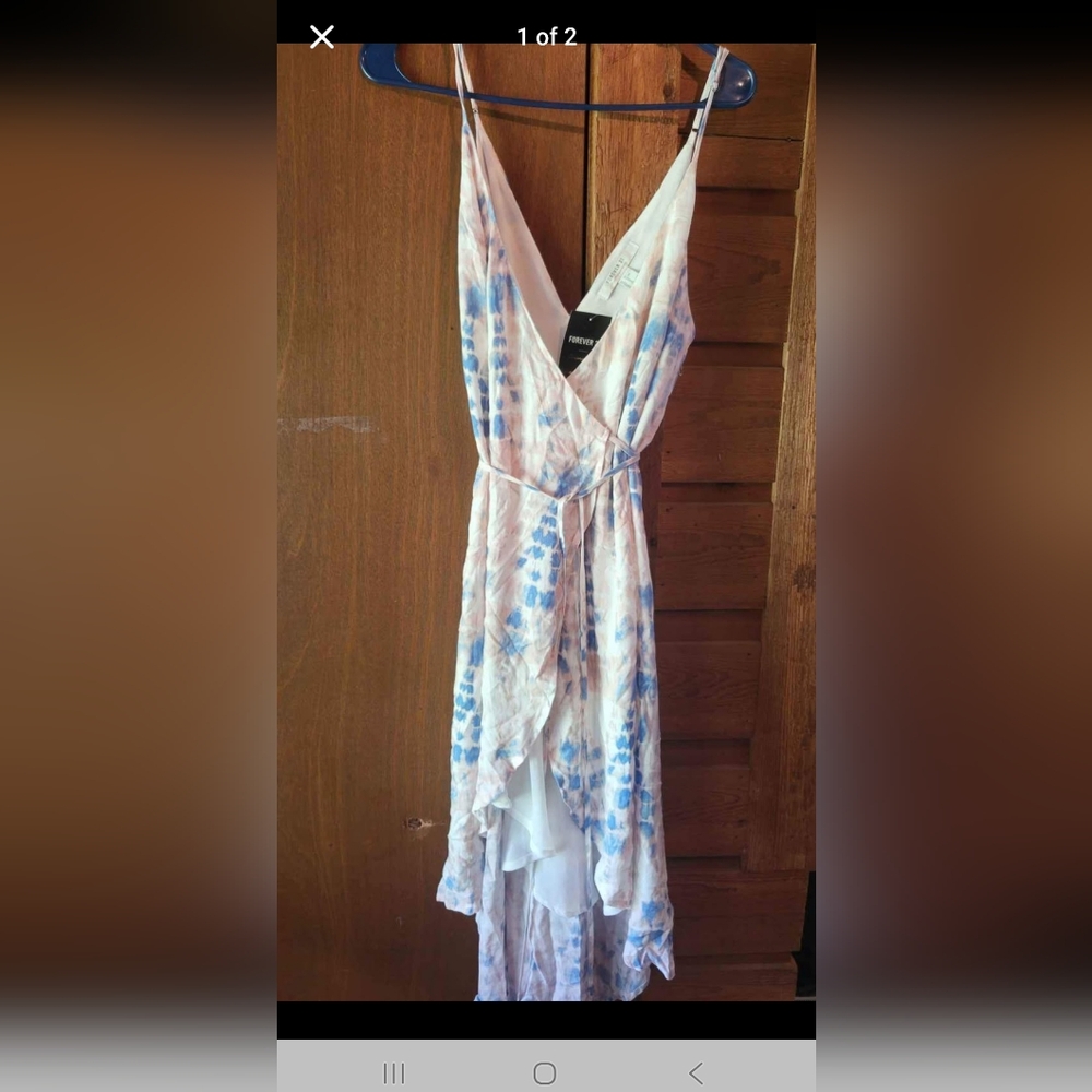 Forever 21 Blue and Cream Tie-Dye Dress
